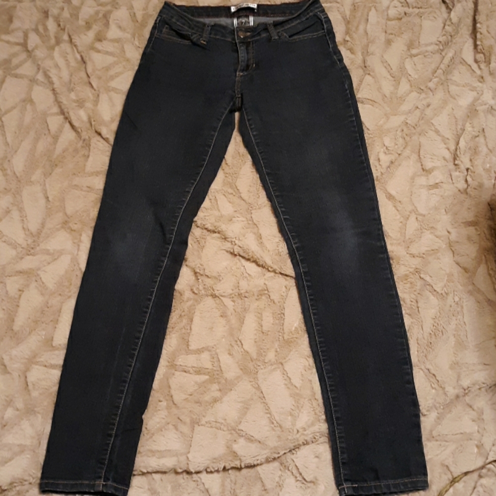 Cello...Jeans - Picture 5 of 5